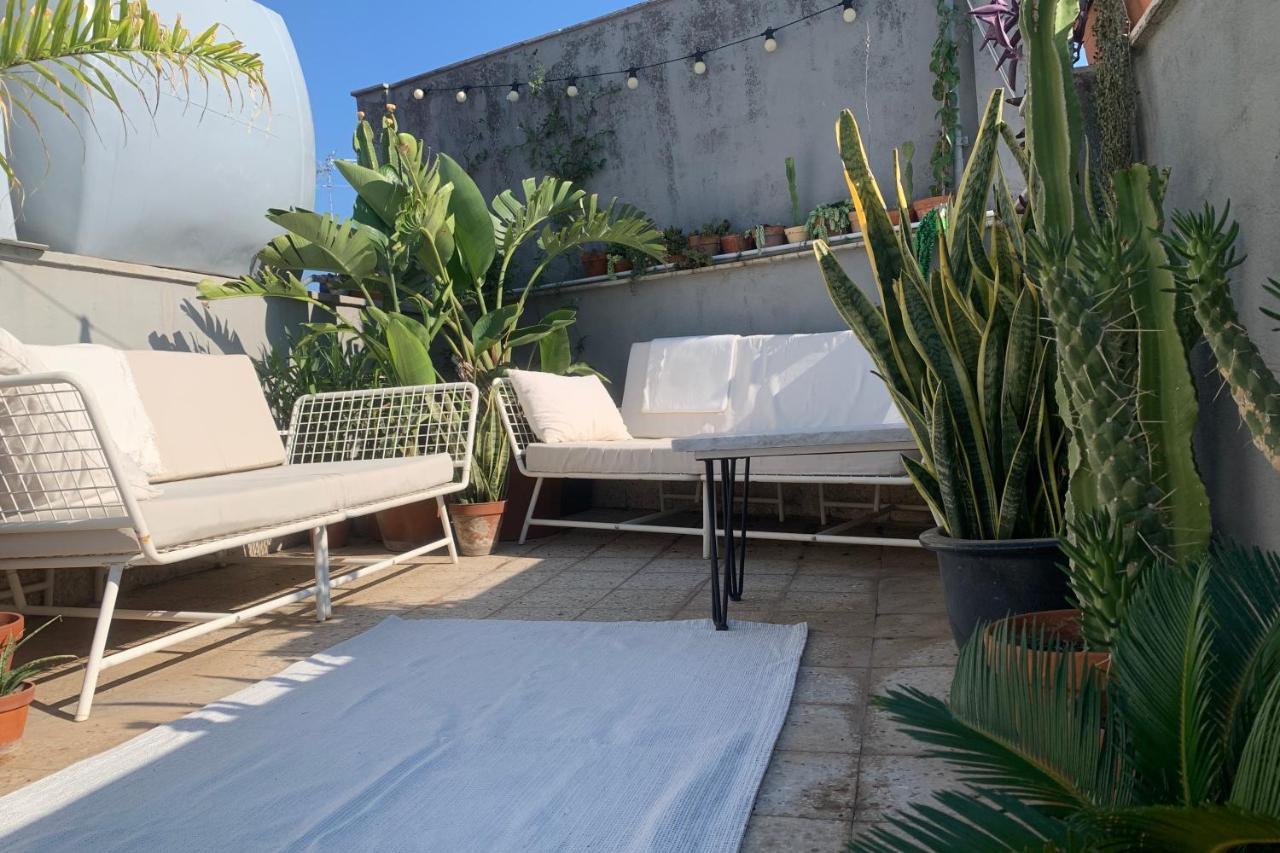 Homestay Rooftop 卡塔尼亚 外观 照片