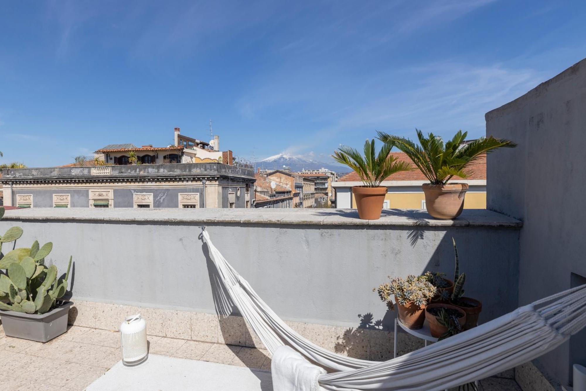 Homestay Rooftop 卡塔尼亚 外观 照片